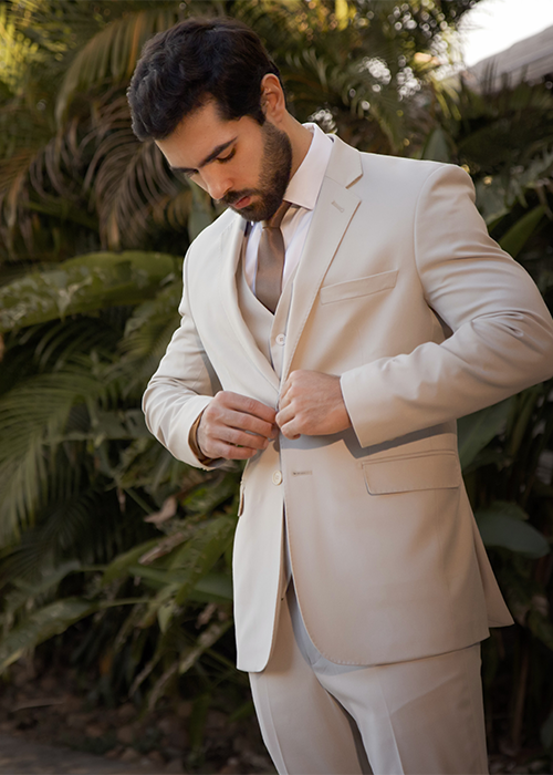 Traje masculino do acervo Flor'Amour
